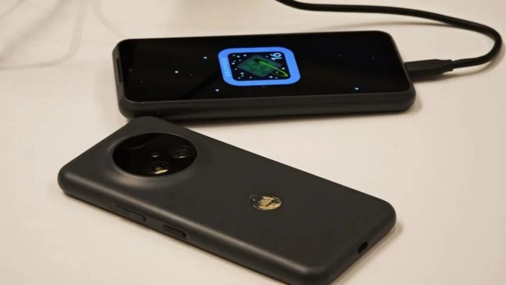Смартфон NexPhone запустить одразу три ОС: реліз відклали, а ціну піднімуть